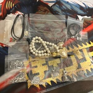 Elegant Pearl and Silver Jewelry Set